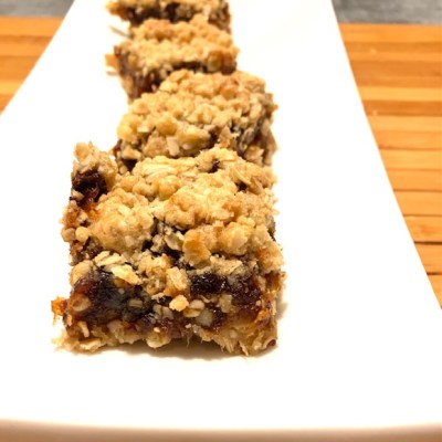 Divins carrés aux&nbsp;dattes